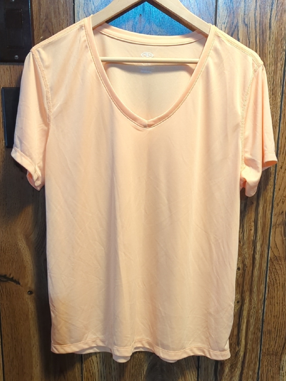 Athletic Works Peach V-Neck Short Sleeve Performance Tee Women's Size L